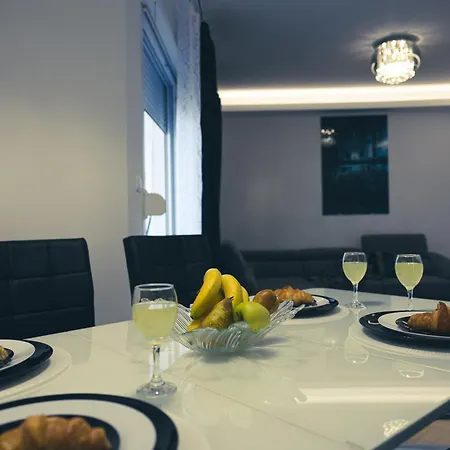 Apartament Luxury Karuza *